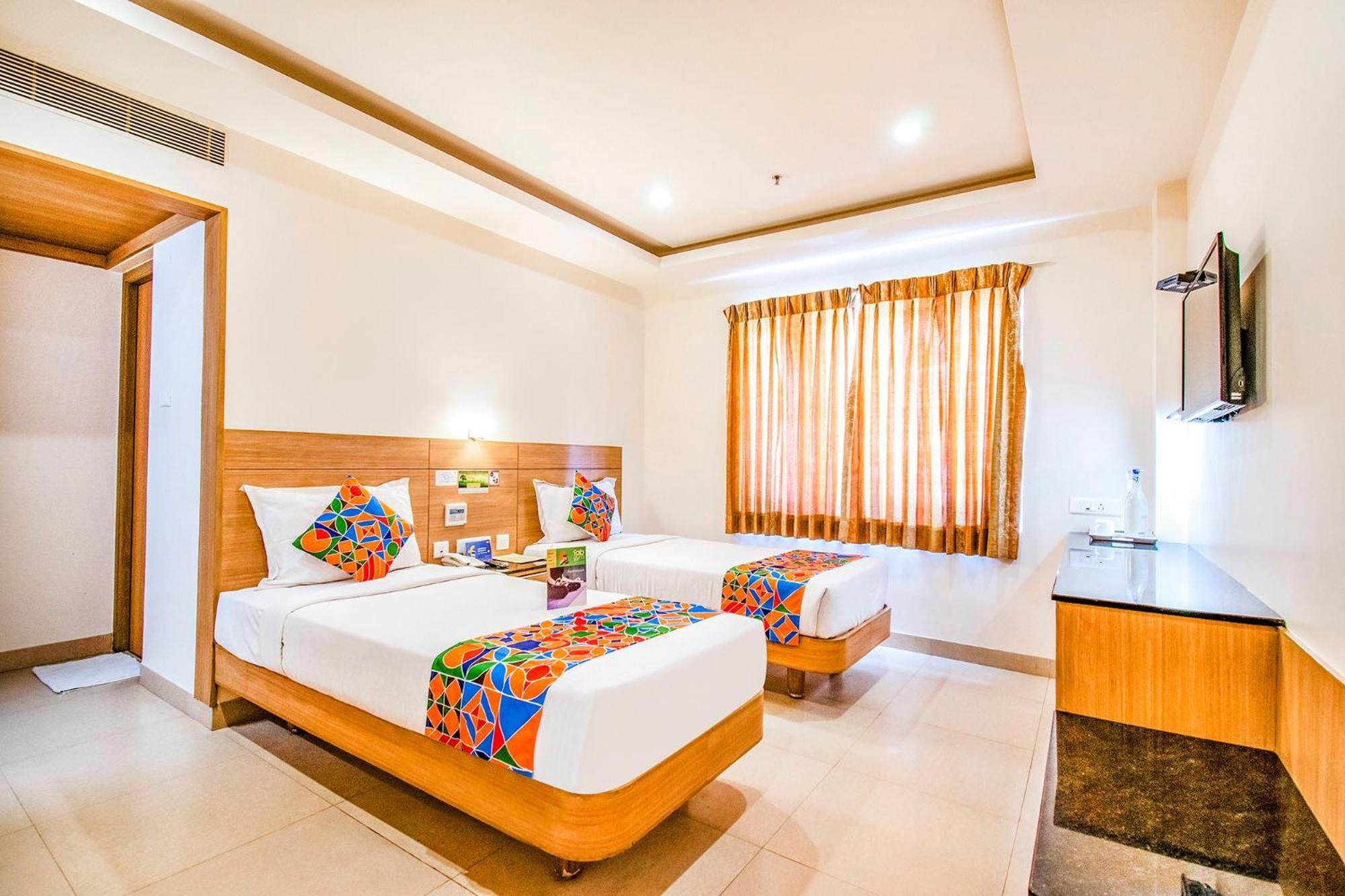 Fabhotel Prime Royal Castle - Nr Coimbatore North Railway Station 外观 照片